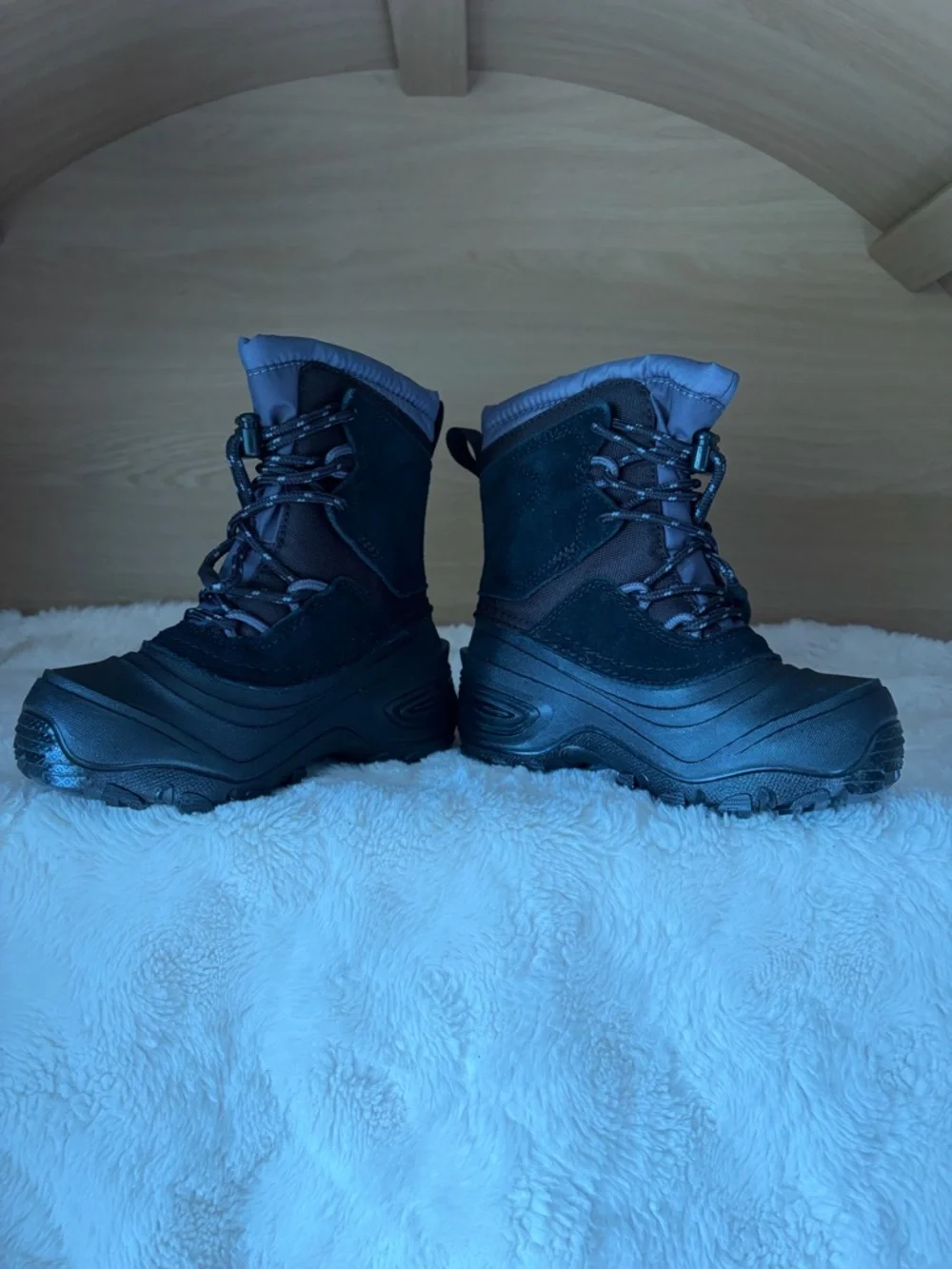 ✨$55✨NIB•The North Face Kids’ Teen Alpenglow V Waterproof Boot | Black | Size 11